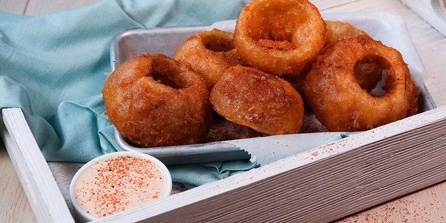 Beer-Battered Onion Rings