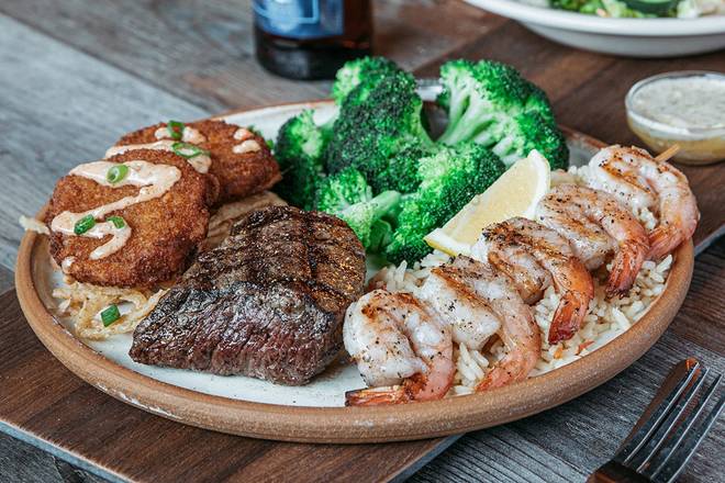 6 oz. Sirloin Surf and Turf Trio