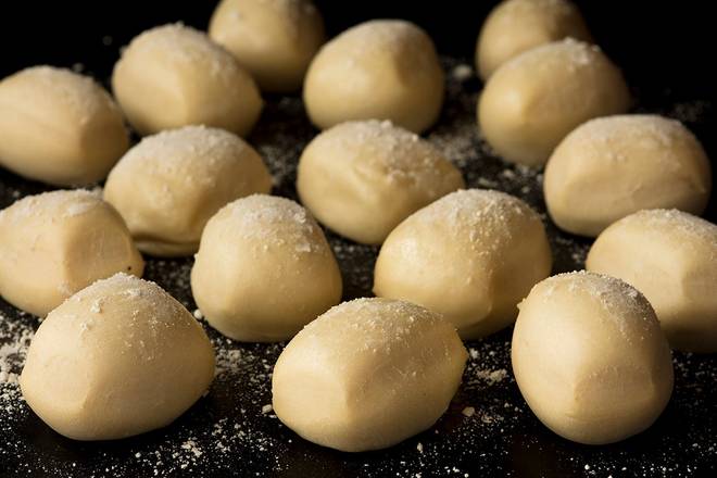 Take and Bake Made-From-Scratch Yeast Rolls
