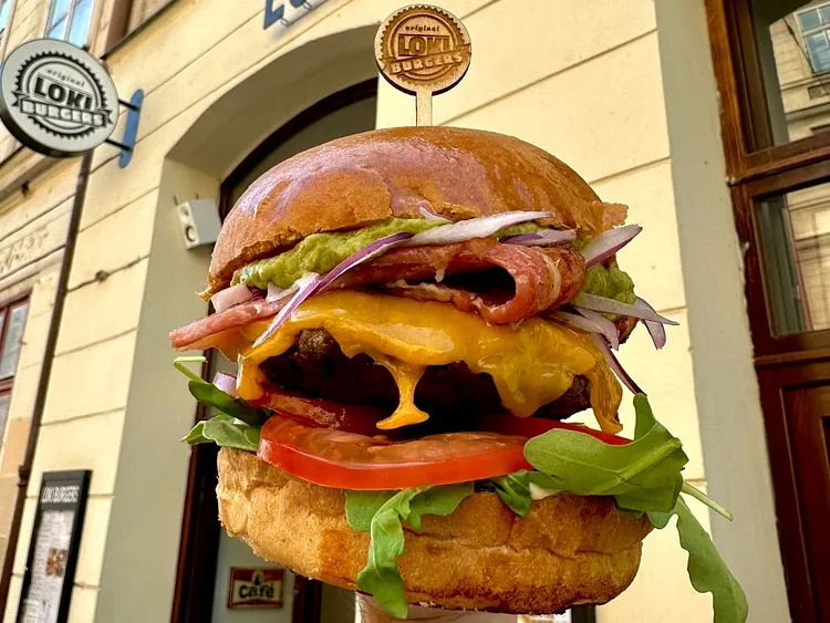 Guacamole Bacon Burger