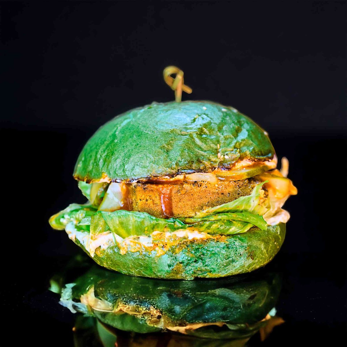 Vegan chick'n burger
