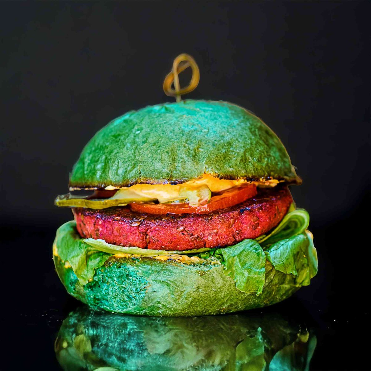 Vegan green beetroot burger