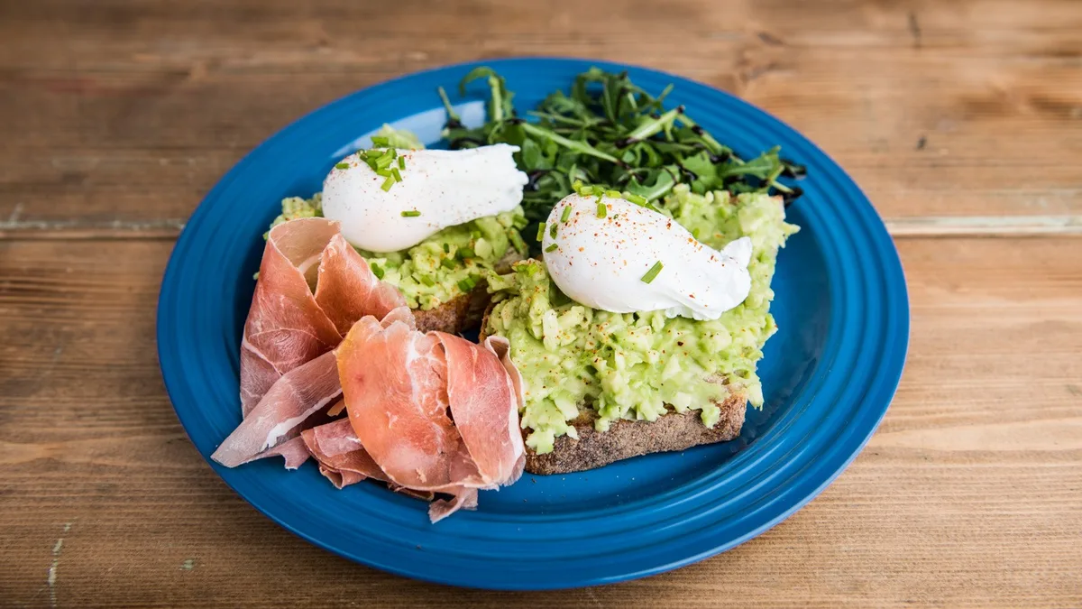SMASHED AVOCADO with serrano ham