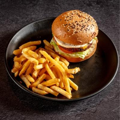Beetroot and Quinoa Burger (V)
