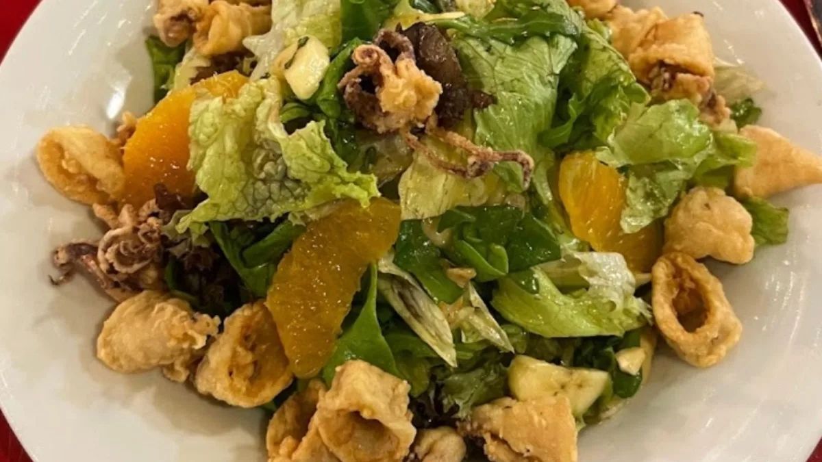 Salata sa hrskavim lignjama