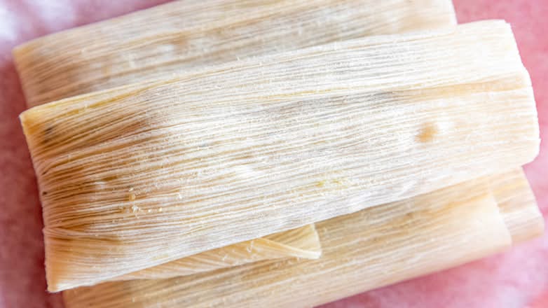 6x Half Dozen Tamales Chicken w/ Green Salsa