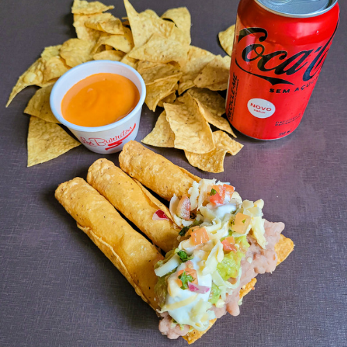 Combo Taquitos com Nacho + Molho + Refri