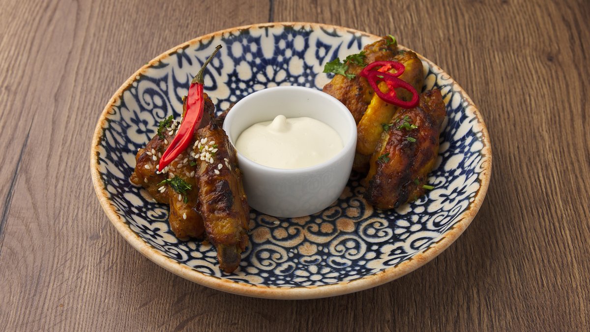 Los Pollos Harissa-Chilisiivet
