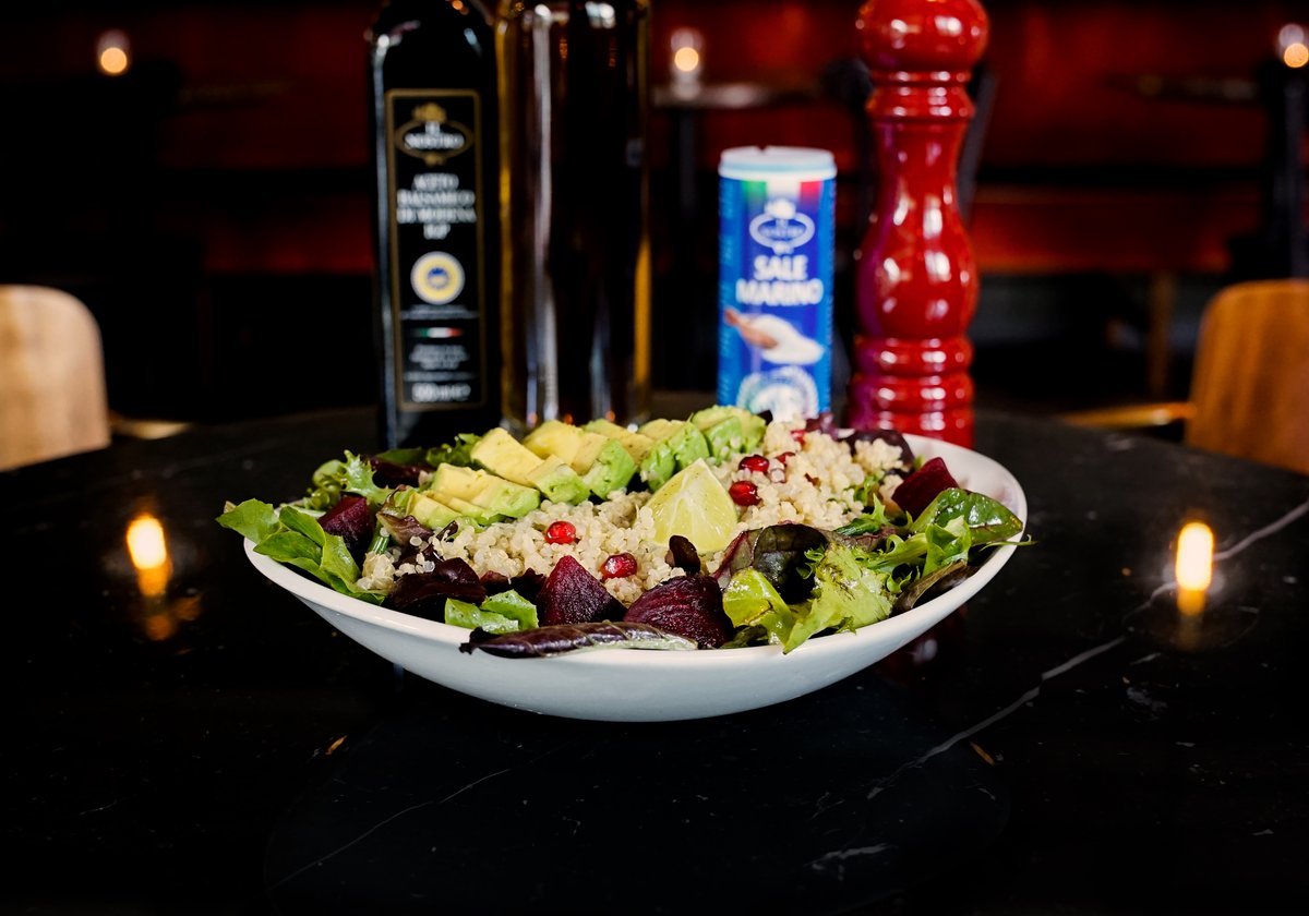 Insalata Quinoa Avocado