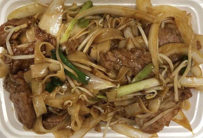 Beef Chow Fun (Flat and wide)