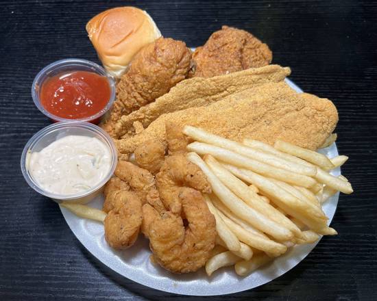 2 Piece Chicken(Leg, Thigh), 2 Piece Fish and 6 Shrimp Platter Combo