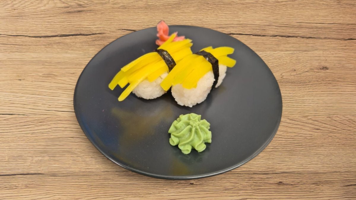 Pácolt retek nigiri
