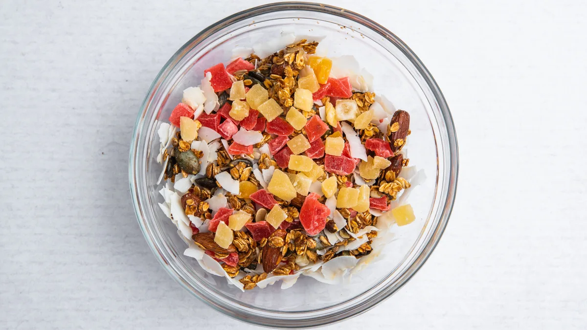 Granola tropix mix