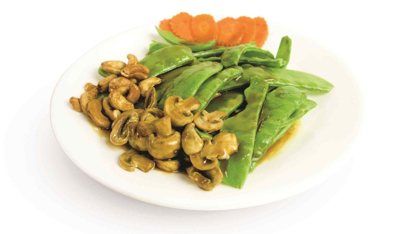 96. Braised Snow Peas and Mushroom