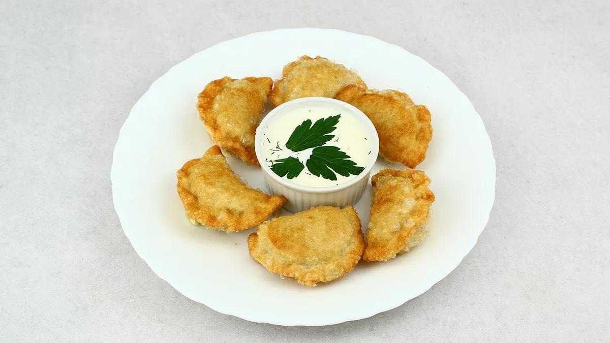 Pierogi z wiśniami