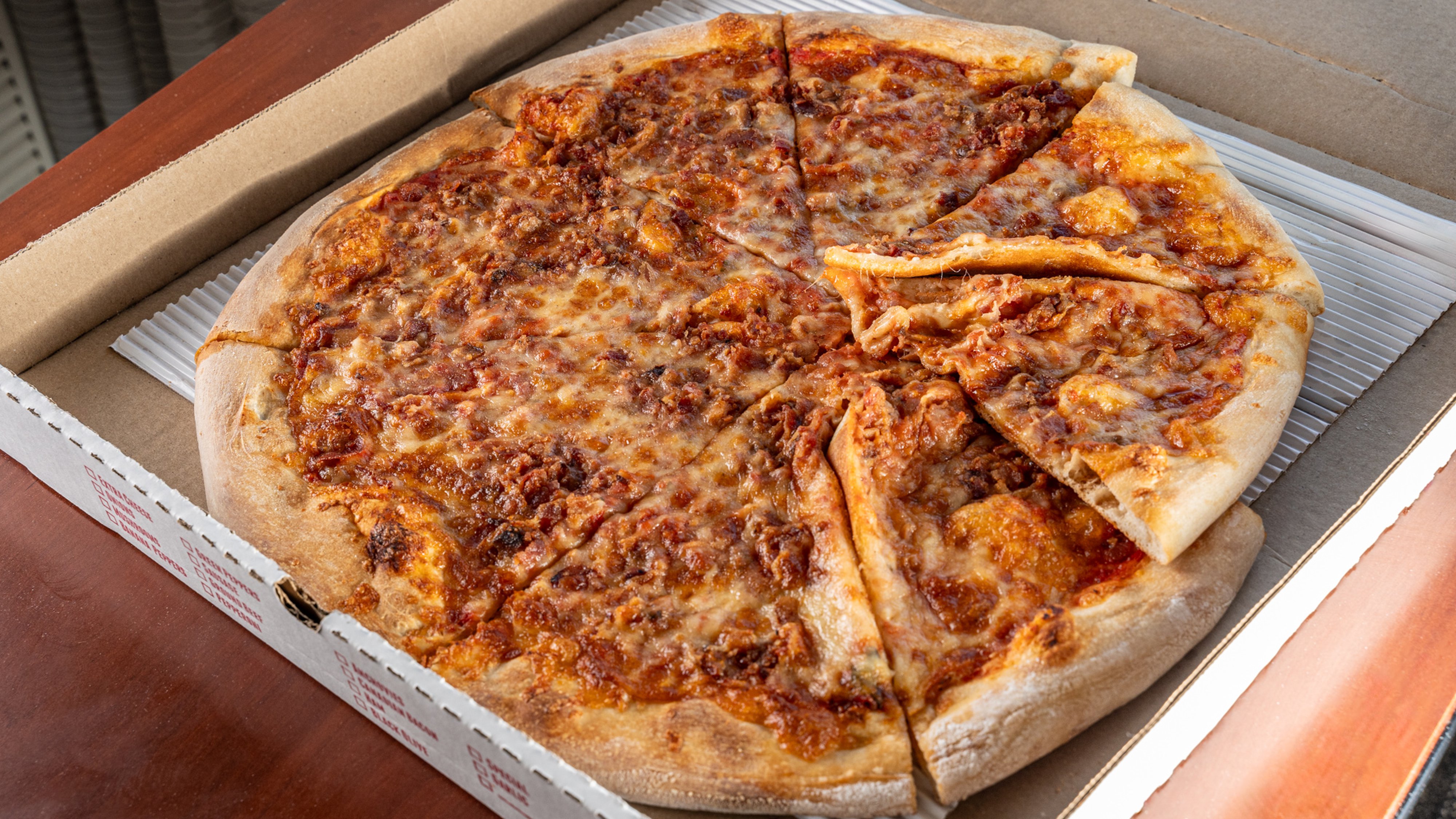1 Topping Pizza (18")