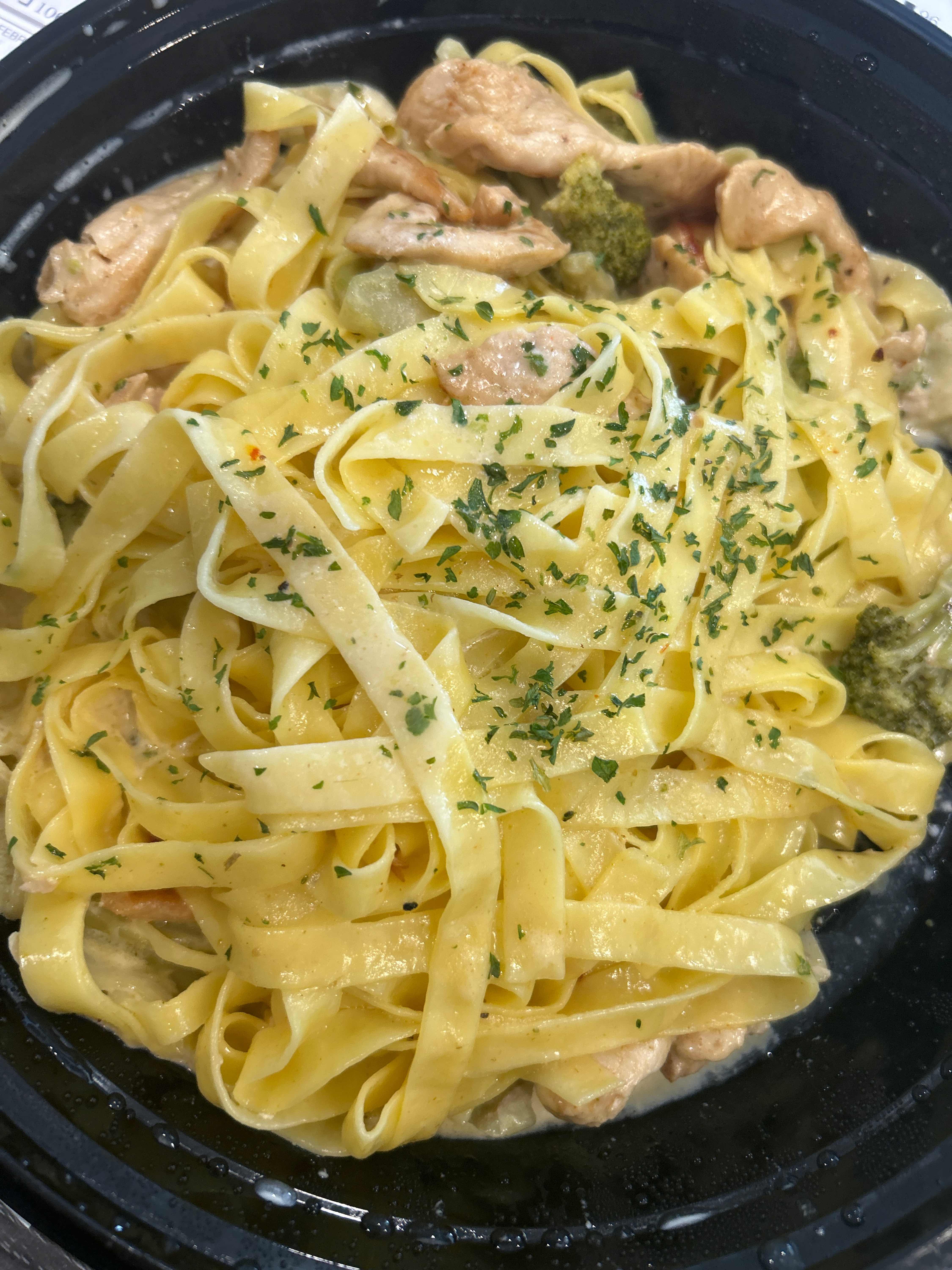 Fettuccine Alfredo