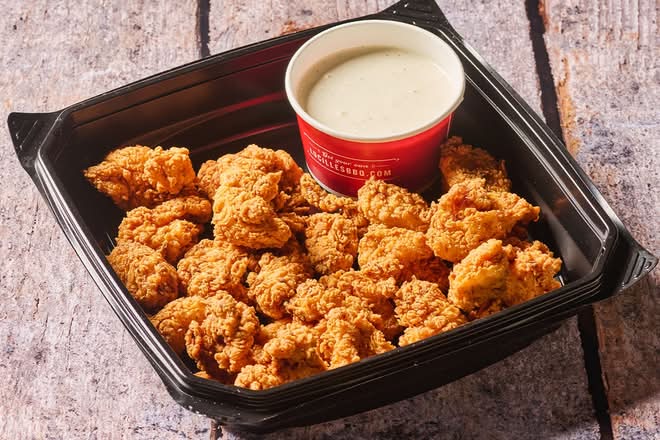 BONELESS BUTTERMILK FRIED CHICKEN NUGGETS