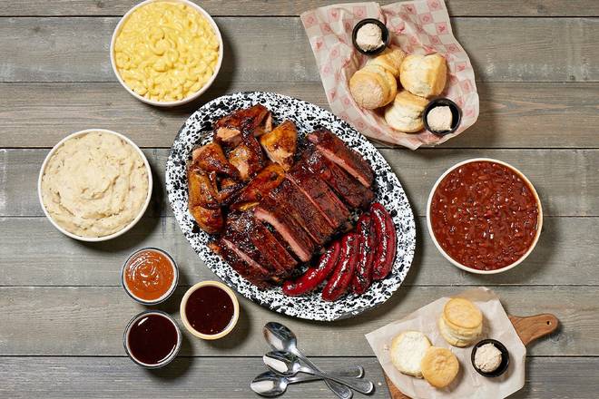 FAMILY SUPPER FEAST