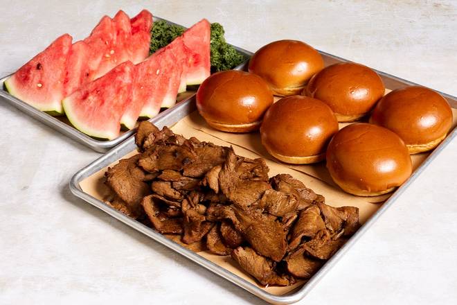 LUCILLE’S BBQ TRI TIP SANDWICHES