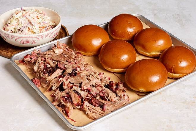 LUCILLE'S ORIGINAL PULLED PORK SANDWICHES