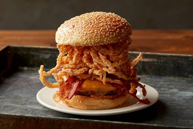 SMOKEHOUSE BBQ BACON BURGER