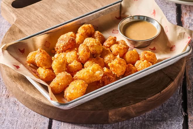 SMOKEHOUSE CHEESE CURDS