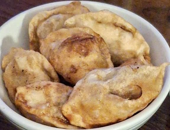 Peking Ravioli -Pan Fried (Large-8 pcs)