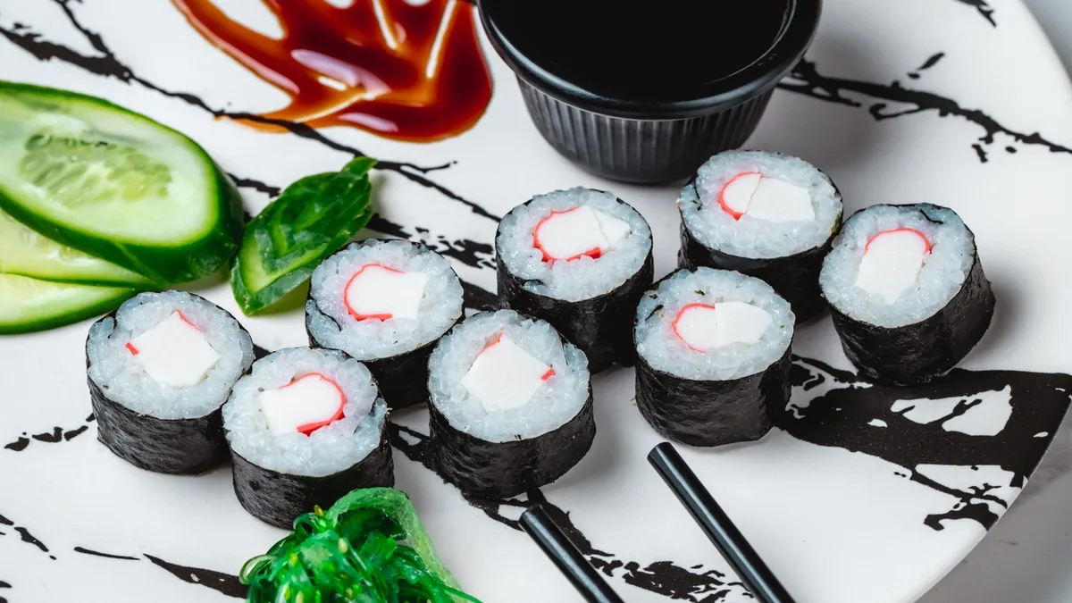 Kani Maki Roll