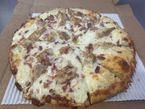 Smack'in Chicken Bacon Ranch Garlic Butter Pan Pizza - Small 10"
