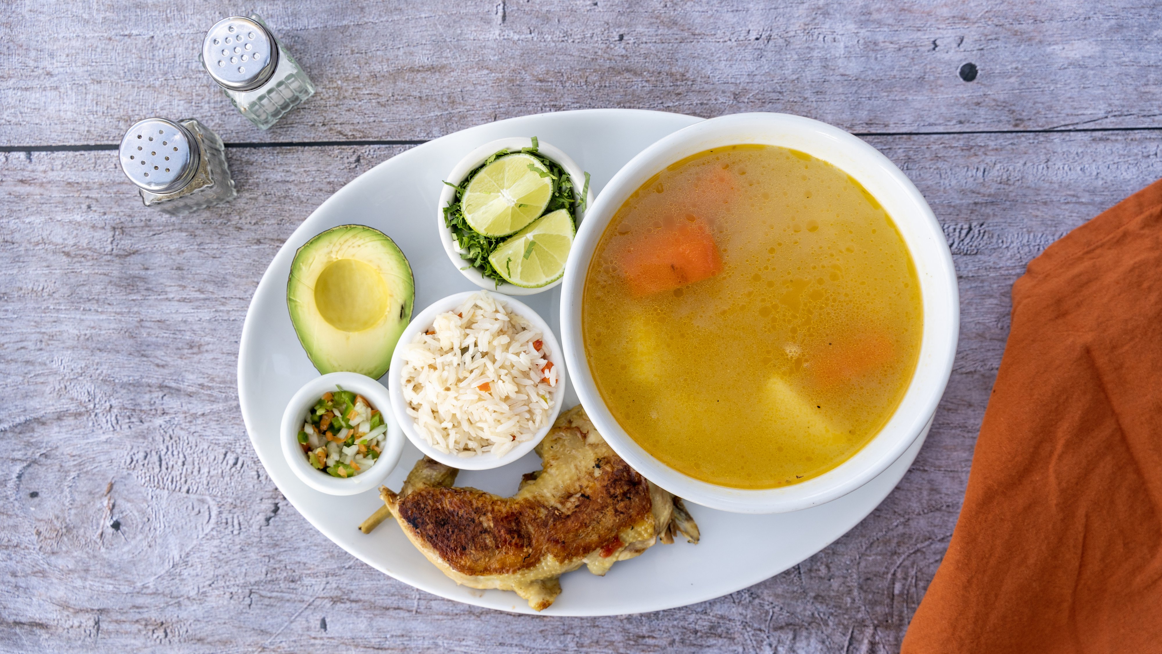 Caldo De Gallina Criolla