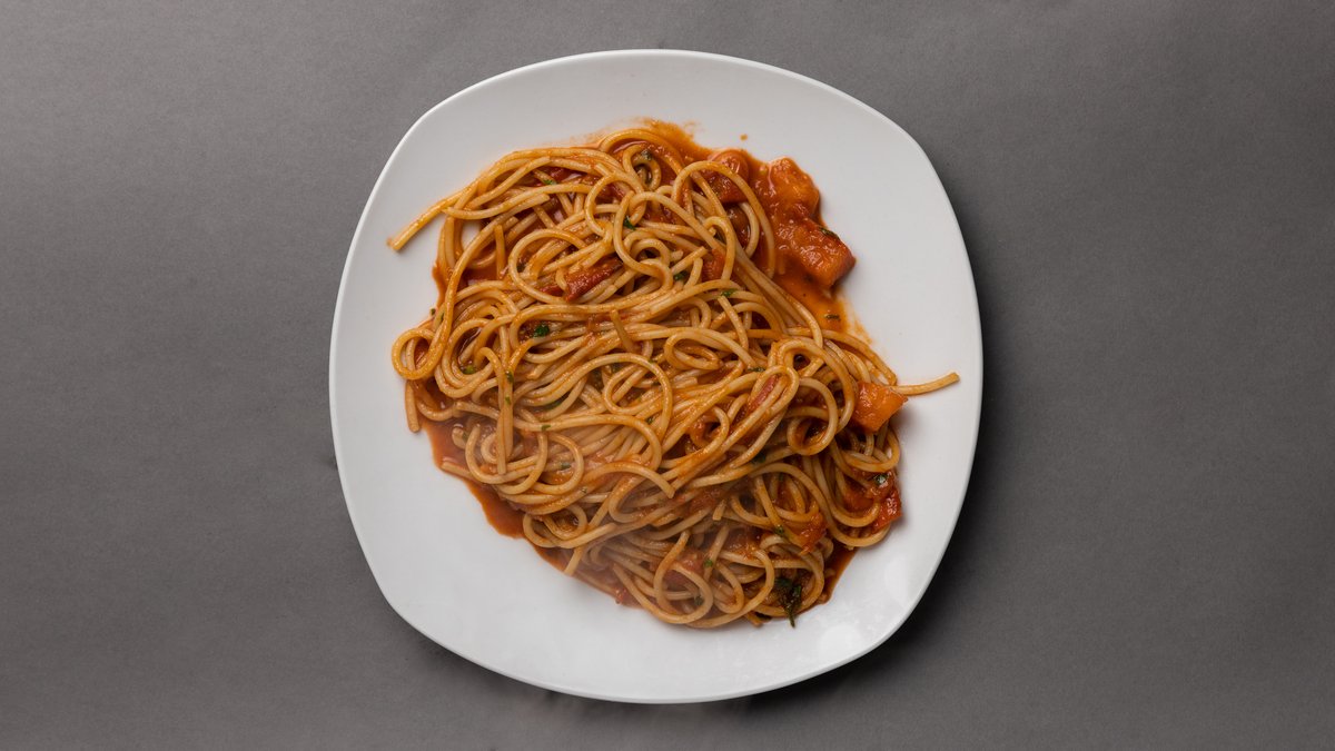 Spageti Domate and Borzilok