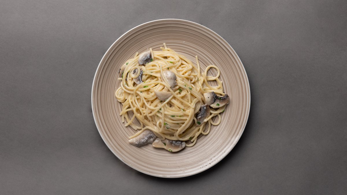 Spageti Pana and Kërpudha