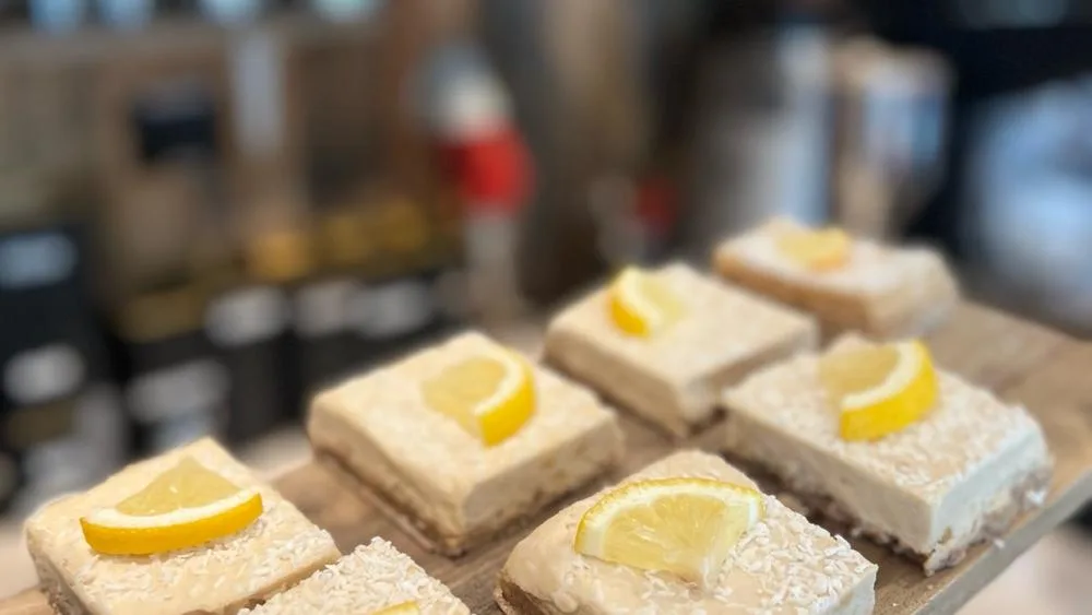 Creamy lemon