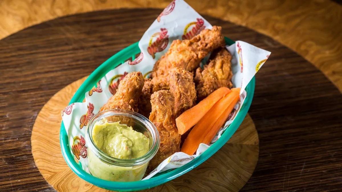 Mack's Crispy Wings 6 tk