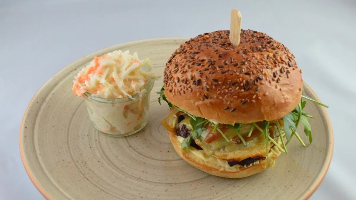Triple Cheeseburger