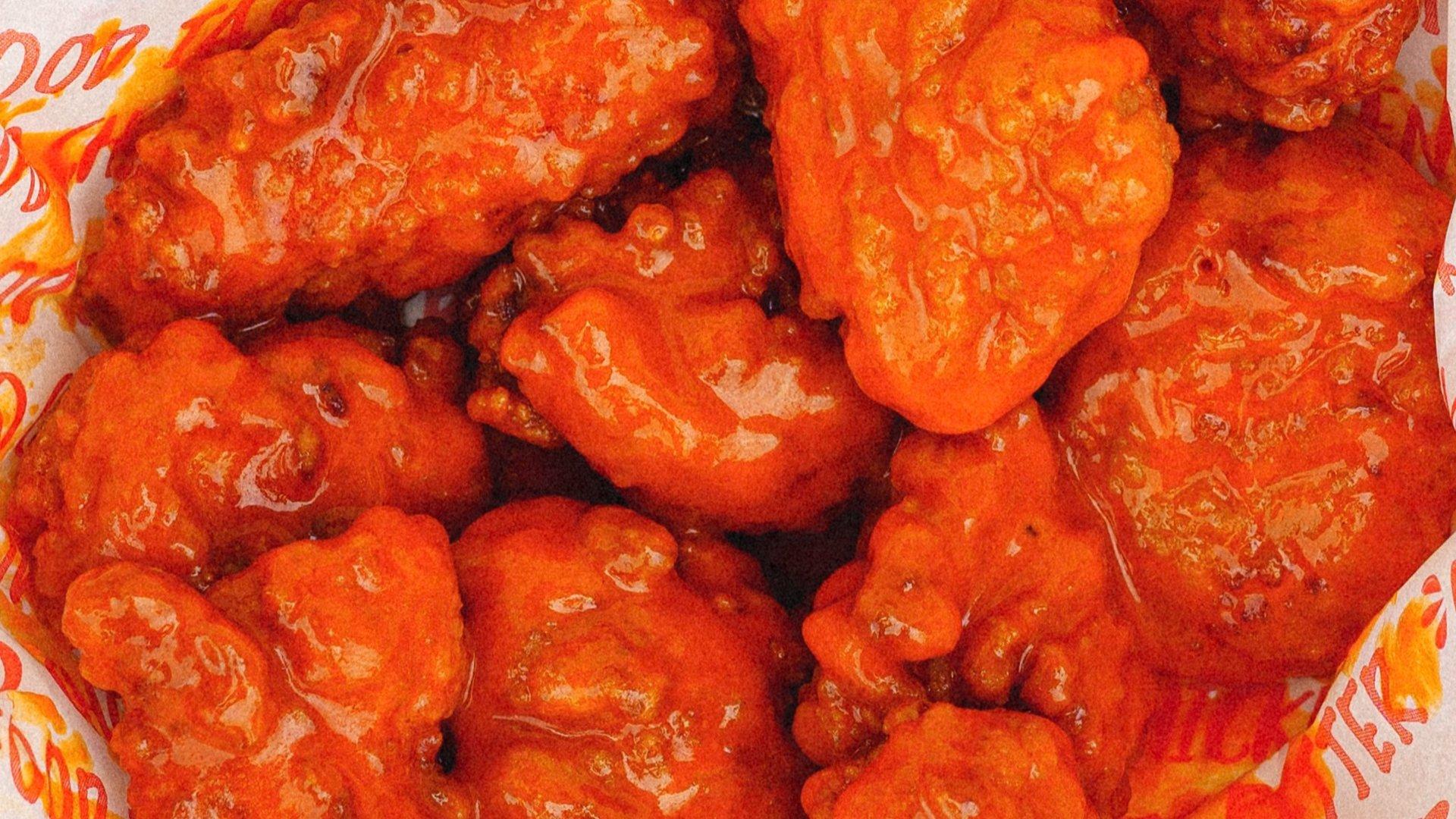 12 BONELESS WINGS