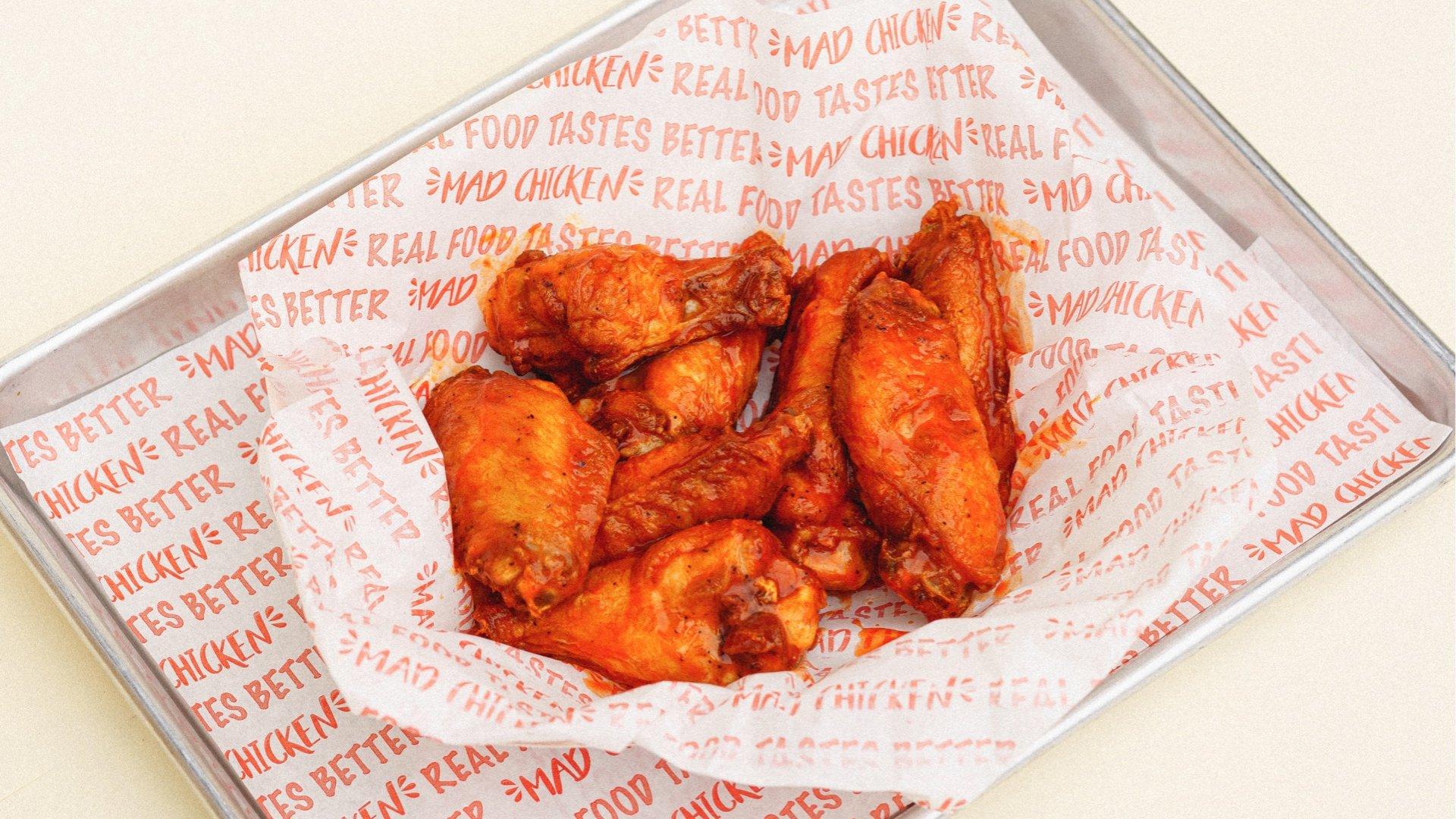 .6 TRADITIONAL WINGS