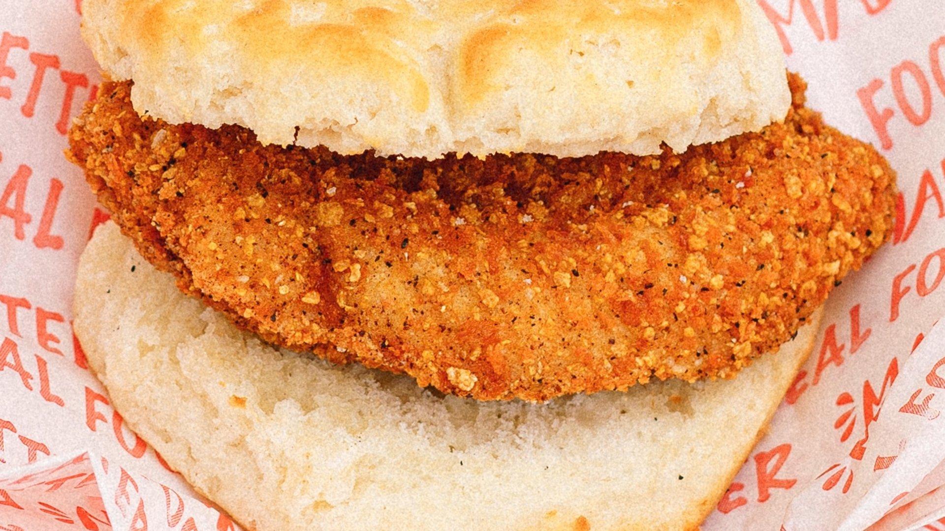 CHICKEN BISCUIT