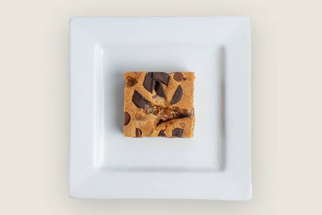 Toffee Crunch Blondie (veg)