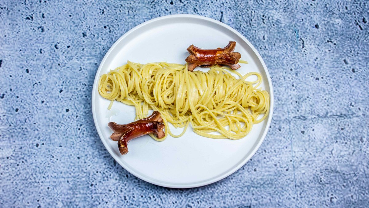 Spaghetti with Butter + Sausage