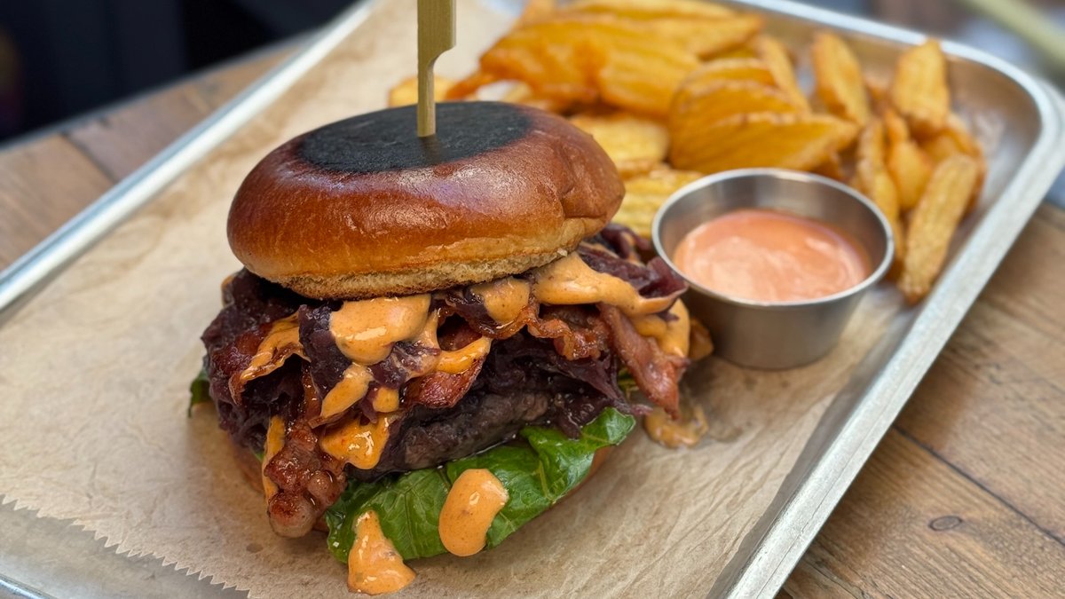 MAD Extra Burger