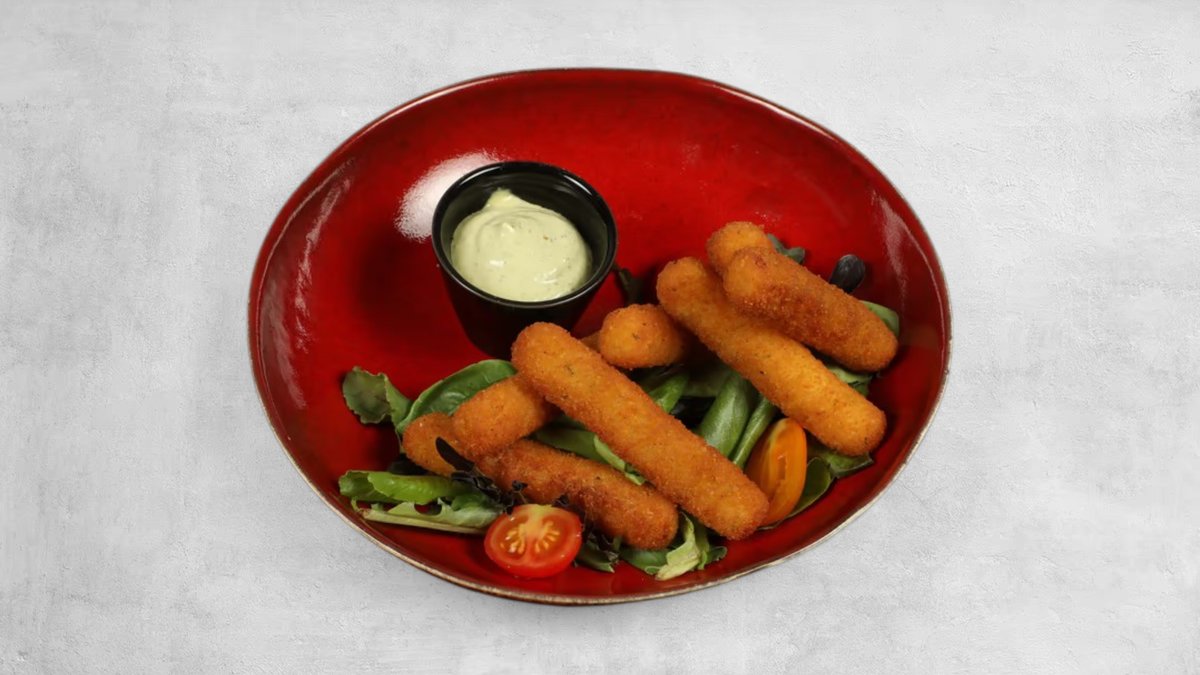 Mozzarela Sticks With Herbs Mayo