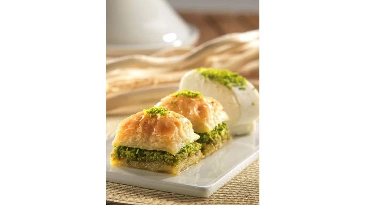 Пахлава с фисташками (3 шт)