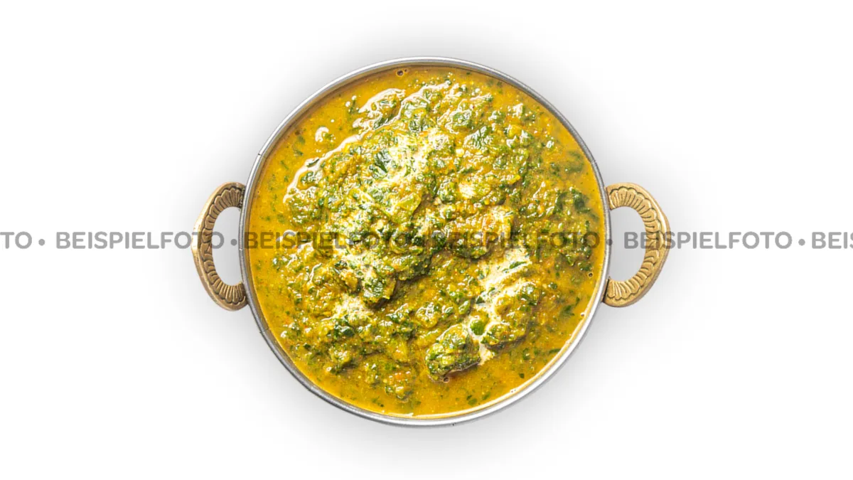 63. Chicken Saag