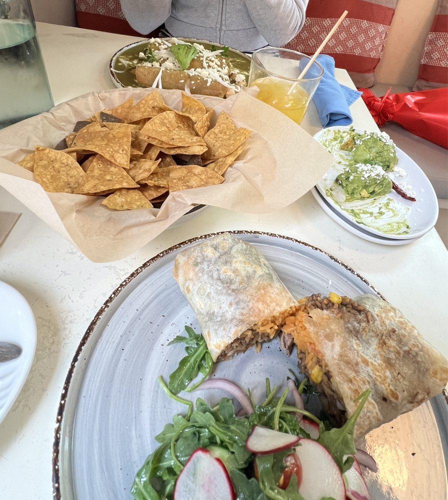Madre Burrito