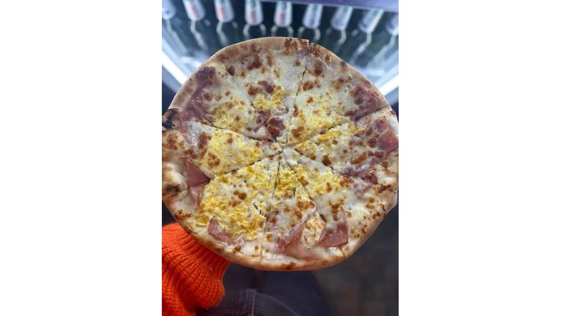 Pizza Carbonara