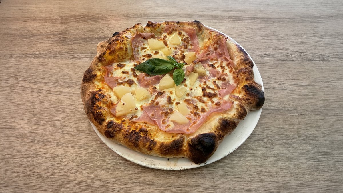 Hawaii pizza