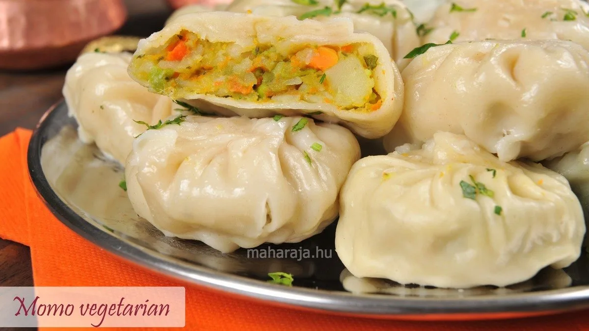 Momo Vegetarian (10pcs)
