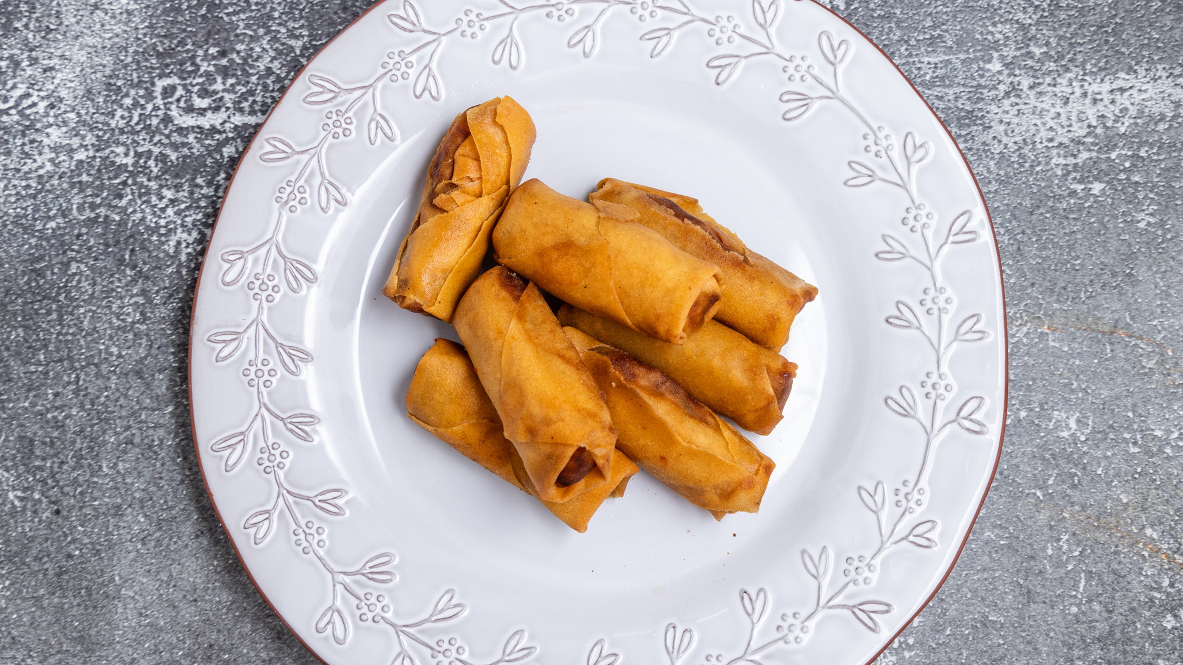 10. Vegetable Spring Roll (7 Pieces)
